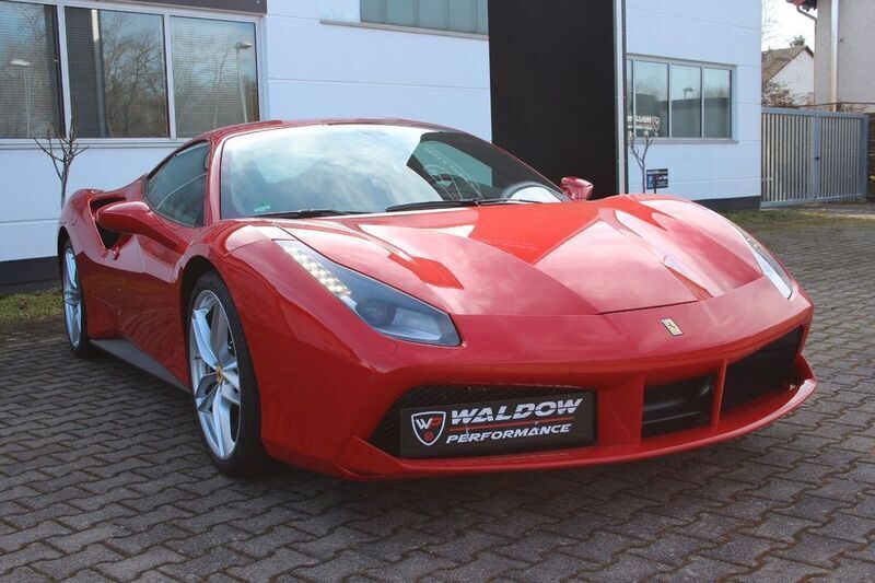 Gebraucht Ferrari 488 670 PS (492 kW) 2018 Rot Coupé