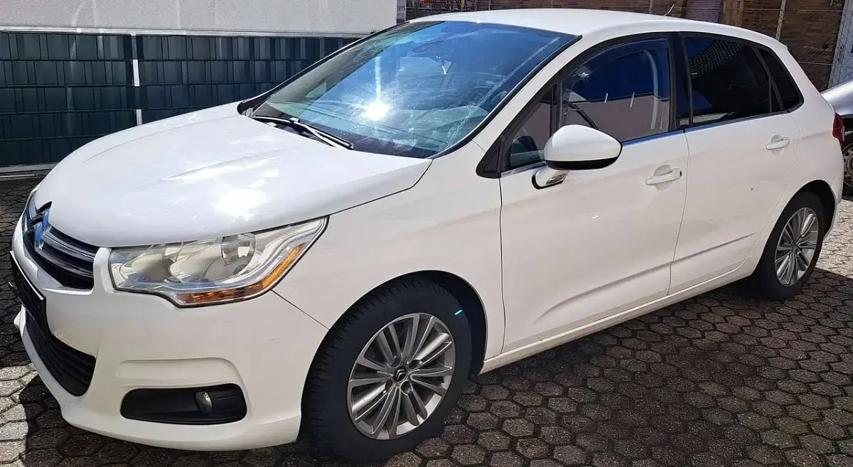 Second-hand Citroën C4 Business Class 111 CP (81 kW) 2011 Alb Berlinǎ