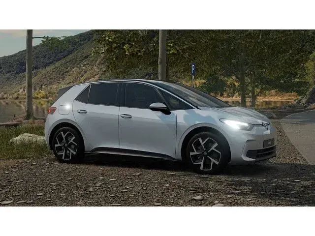 Gebraucht VW ID.3 Pro 150 kW (204 PS) 2024 Silber Kleinwagen