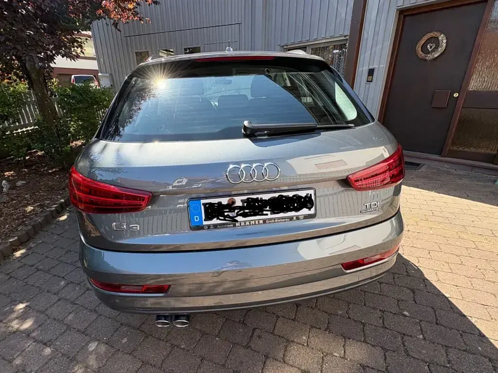 Gebraucht Audi Q3 Design 184 PS (135 kW) 2016 Grau SUV