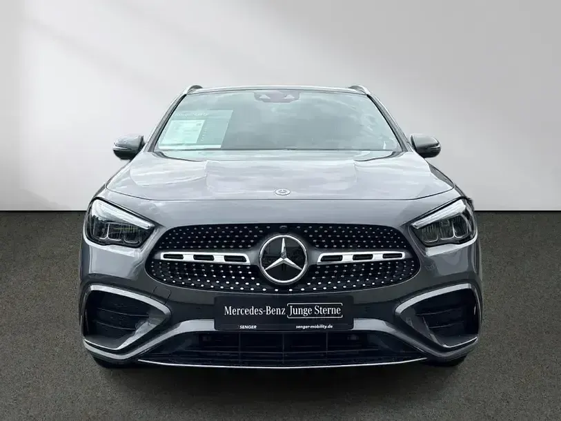 Gebraucht Mercedes GLA220 Premium 190 PS (139 kW) 2024 Grau SUV