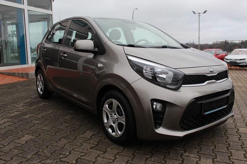 Gebraucht Kia Picanto Edition 7 67 PS (49 kW) 2018 Silber Kleinwagen