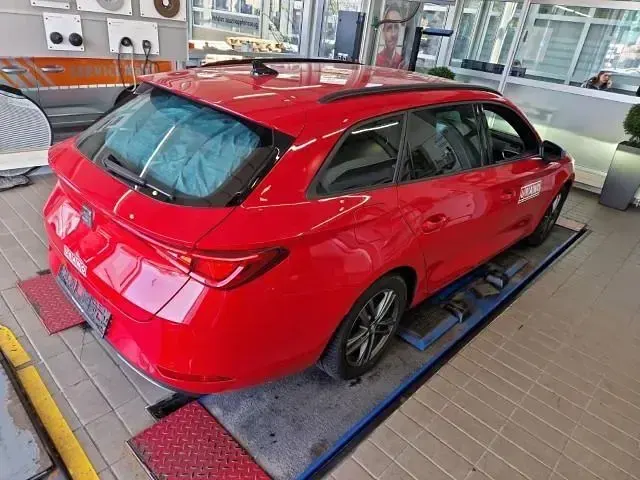 Gebraucht Seat Leon ST Beats 150 PS (110 kW) 2023 Rot Kombi