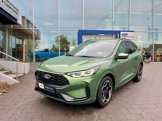 Gebraucht Ford Kuga ST-Line 190 PS (139 kW) 2024 Gruen SUV