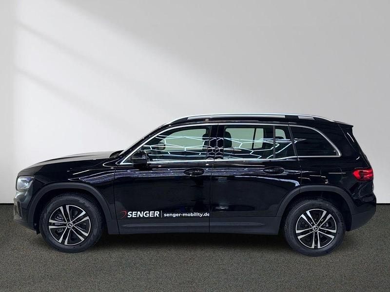 Gebraucht Mercedes GLB200 150 PS (110 kW) 2026 Schwarz SUV
