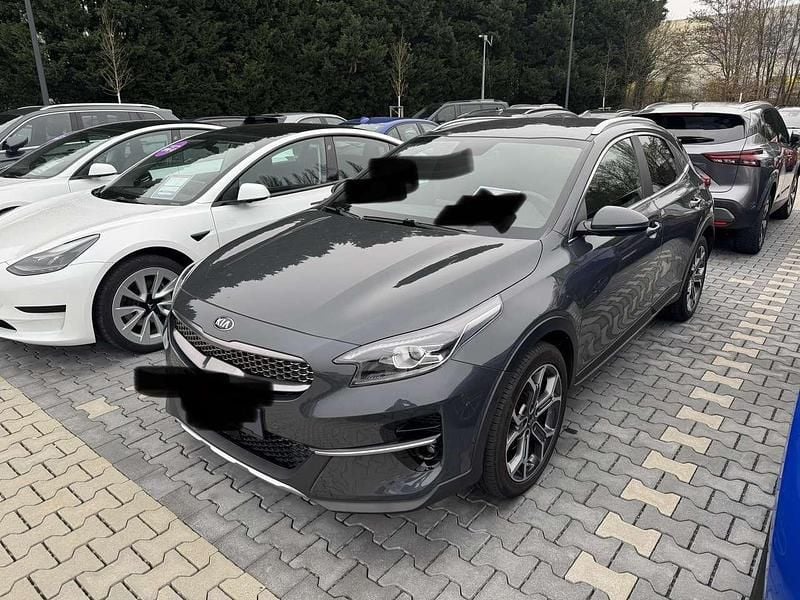 Gebraucht Kia XCeed Xdition 140 PS (102 kW) 2020 Grau SUV