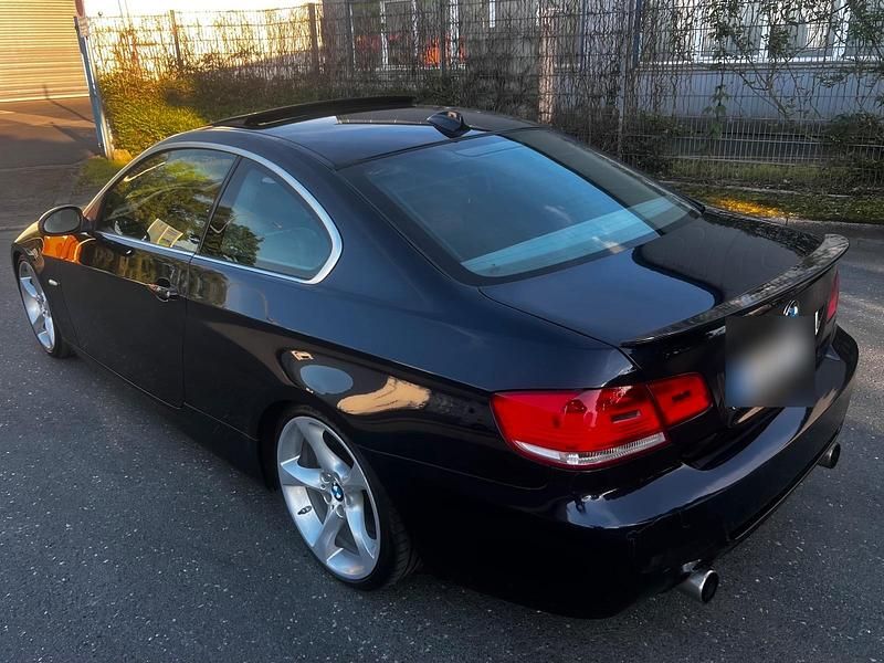 Gebraucht BMW 335 Performance 326 PS (239 kW) 2009 Blau Coupé