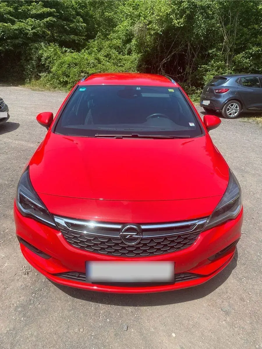 Gebraucht Opel Astra Dynamic 150 PS (110 kW) 2016 Rot Kombi