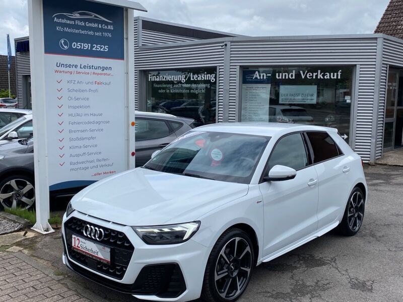 Weiß Gebraucht 2020 Audi A1 S-Line Kleinwagen | 23.970 € (Fairer Preis) - Bild 1/4