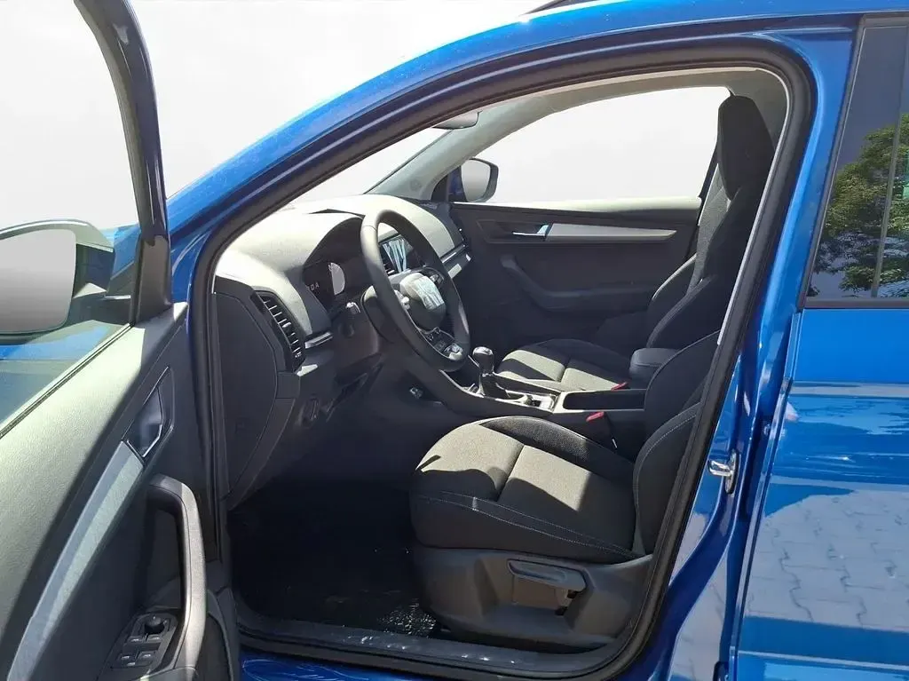 Neu Skoda Karoq 116 PS (85 kW) 2026 Blau SUV
