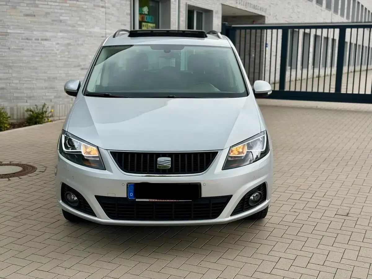 Gebraucht Seat Alhambra 177 PS (130 kW) 2014 Silber Van / Kleinbus