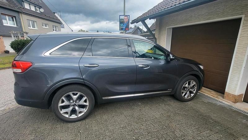 Gebraucht Kia Sorento Platinum 200 PS (147 kW) 2016 Grau SUV