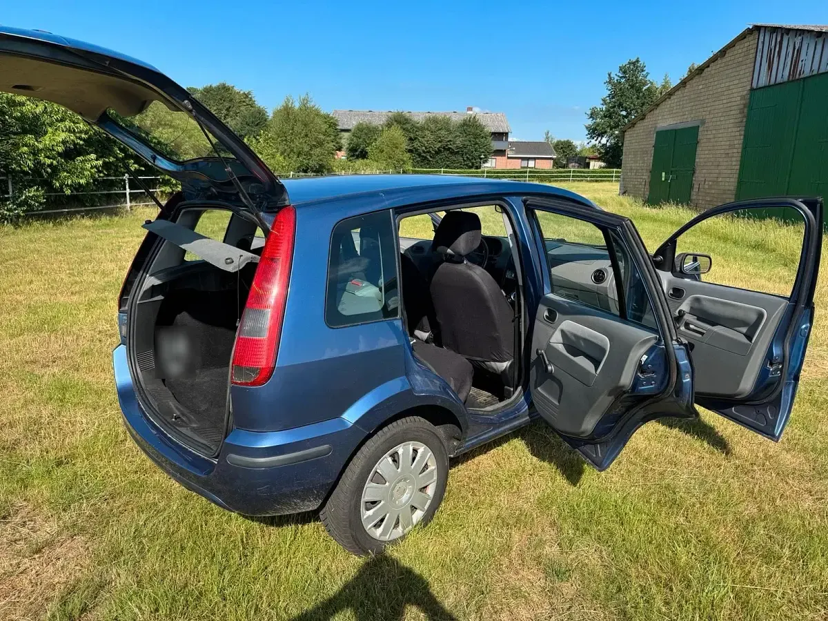 Gebraucht Ford Fusion 85 PS (62 kW) 2005 Blau Kleinwagen