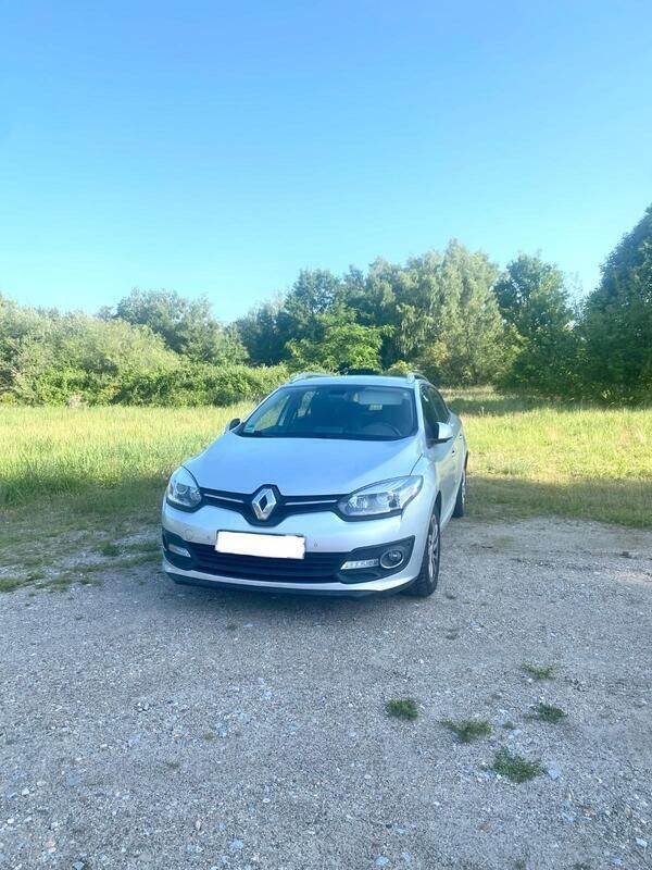 Grau Gebraucht 2014 Renault Mégane GrandTour Initiale Paris Kombi | 4.990 € (Guter Preis) - Bild 1/4