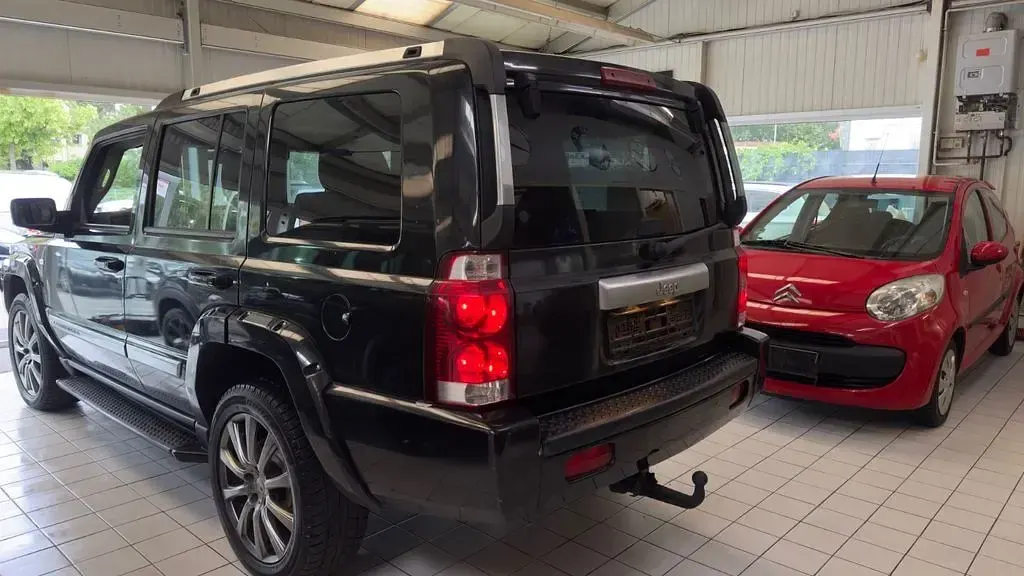Gebraucht Jeep Commander Overland 218 PS (160 kW) 2008 Schwarz SUV