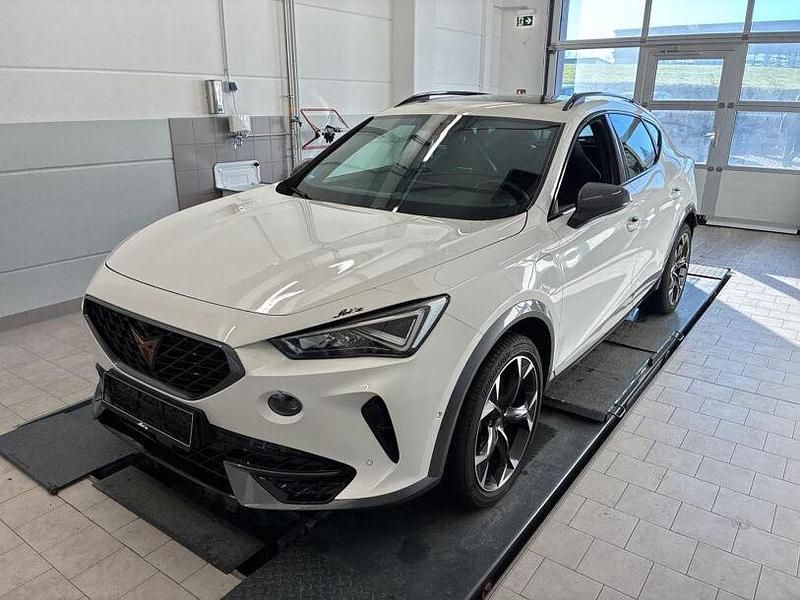 Weiß Gebraucht 2022 Cupra Formentor VZ SUV | 25.988 € (Fairer Preis) - Bild 1/4