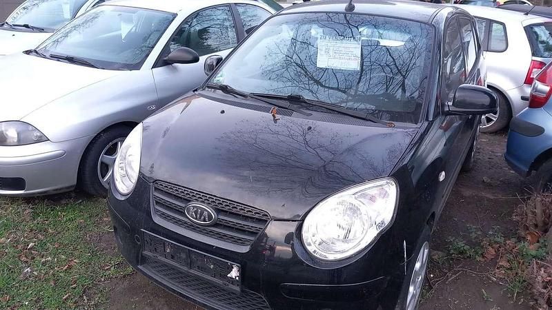 Gebraucht Kia Picanto 65 PS (47 kW) 2011 Schwarz Kleinwagen
