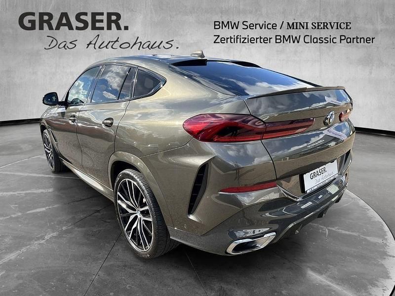 Gebraucht BMW X6 M Sport 340 PS (250 kW) 2022 Grün SUV