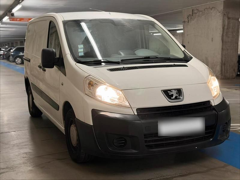 Gebraucht Peugeot Expert 90 PS (66 kW) 2011 Weiß Van