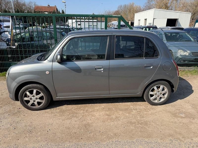 Gebraucht Daihatsu Trevis 58 PS (42 kW) 2007 Grau Kleinwagen