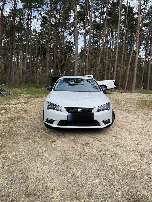 Gebraucht Seat Leon ST CONNECT 125 PS (91 kW) 2016 Weiß Kombi