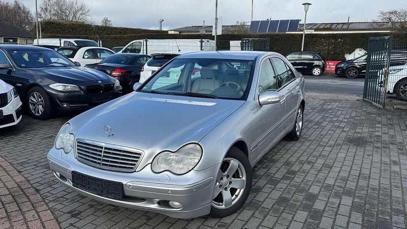 Gebraucht Mercedes C270 Elegance 170 PS (125 kW) 2003 Grau (grau) Limousine