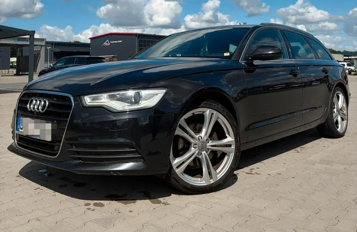 Gebraucht Audi A6 Sport 204 PS (150 kW) 2012 Schwarz Kombi