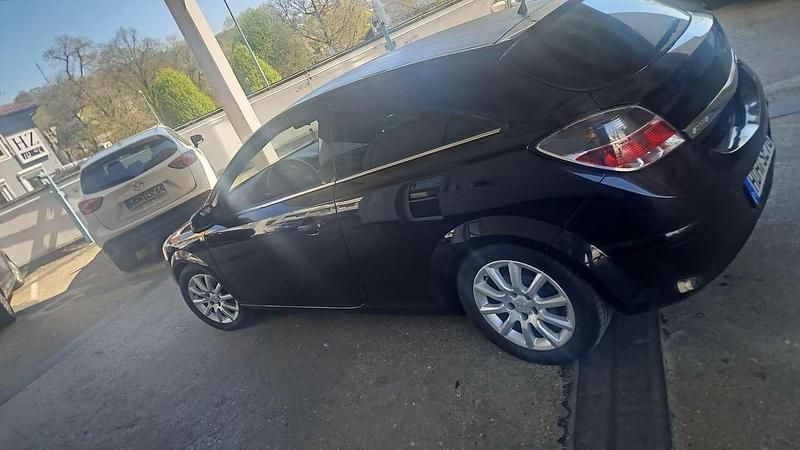 Gebraucht Opel Astra 75 PS (55 kW) 2009 Van