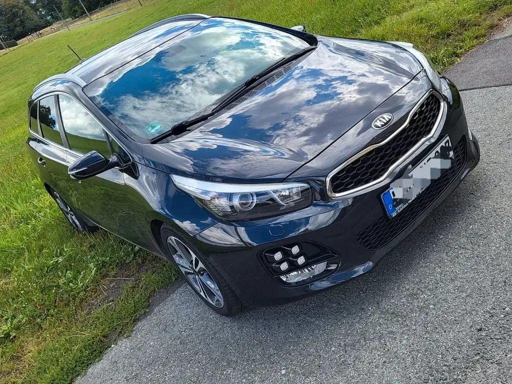 Gebraucht Kia Ceed Platinum Edition 136 PS (100 kW) 2017 Schwarz Kleinwagen