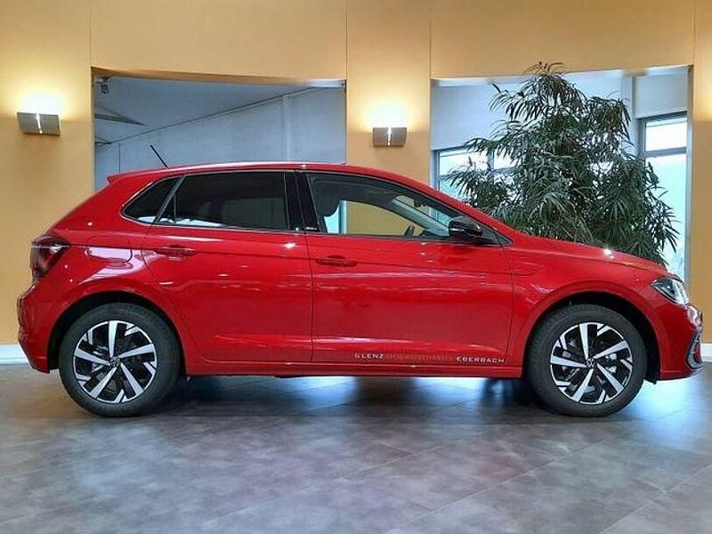 Gebraucht VW Polo Move 116 PS (85 kW) 2024 Kings red Kleinwagen