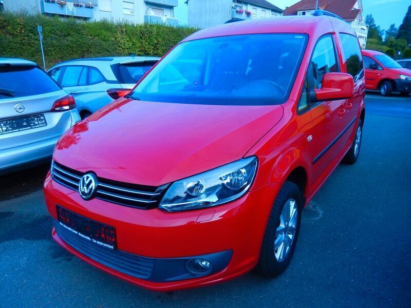 Rot Gebraucht 2014 VW Caddy Van / Kleinbus | 10.499 € (Teuer) - Bild 1/4