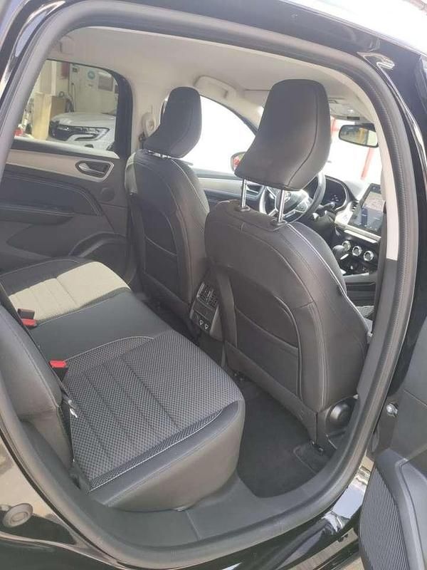 Gebraucht Renault Arkana Techno 94 PS (69 kW) 2023 Schwarz SUV