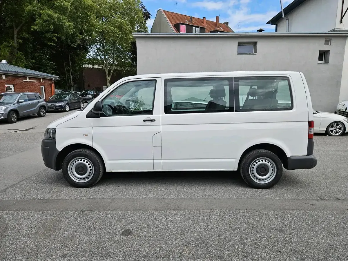 Gebraucht VW Caravelle 102 PS (75 kW) 2011 Weiß Van