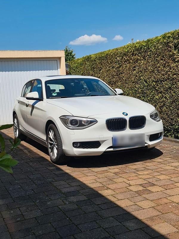 Gebraucht BMW 118 143 PS (105 kW) 2014 Weiß Kleinwagen