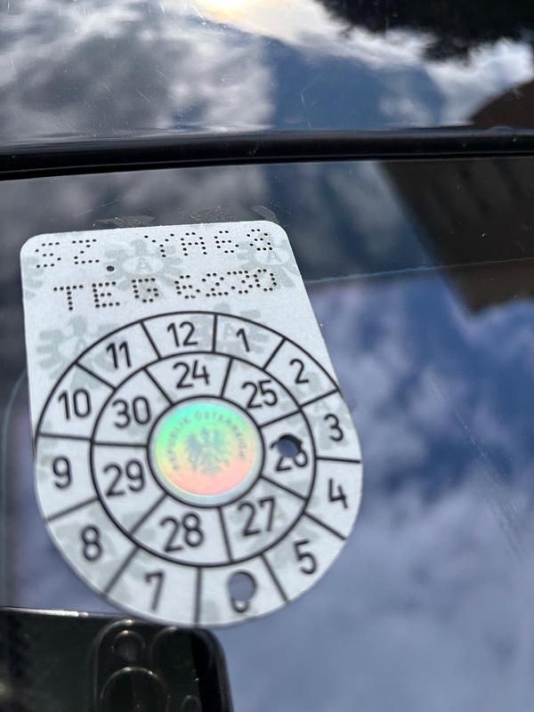 Gebraucht VW Sharan 177 PS (130 kW) 2013 Schwarz Van / Kleinbus