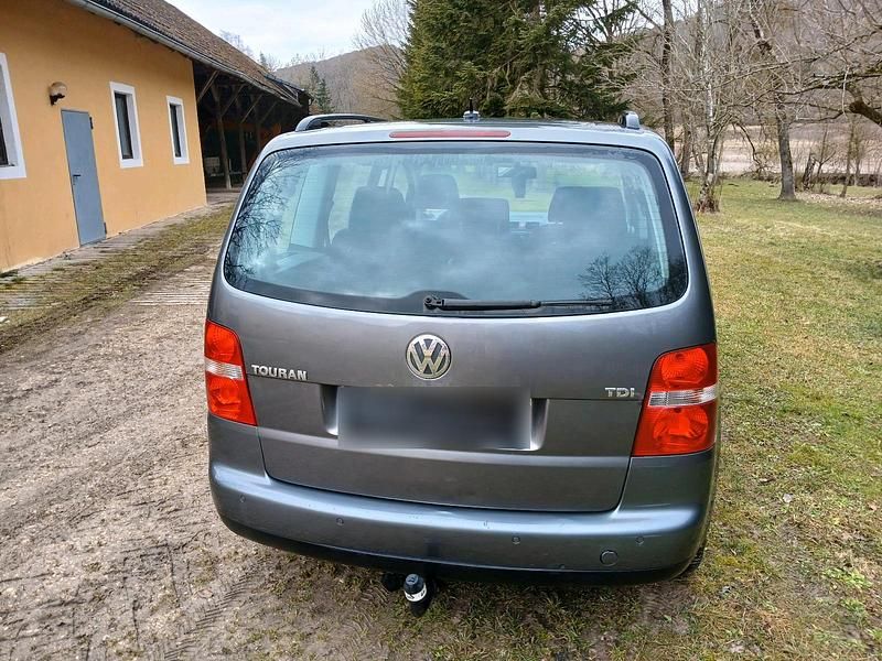 Gebraucht VW Touran 105 PS (77 kW) 2006 Grau Van / Kleinbus