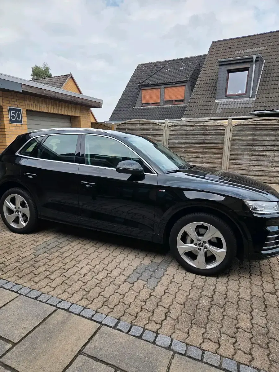 Gebraucht Audi Q5 S-Line 299 PS (219 kW) 2020 Schwarz SUV