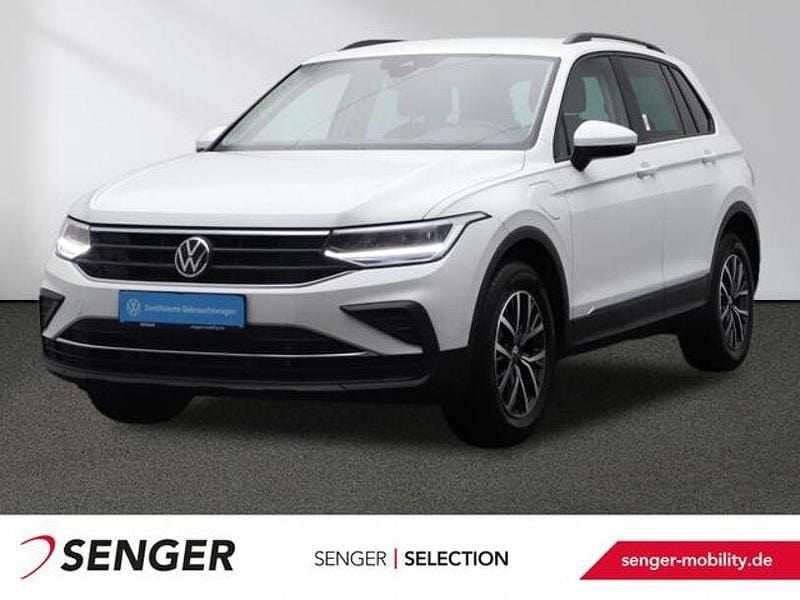 Pure white Gebraucht 2022 VW Tiguan SUV | 28.880 € (Superpreis) - Bild 1/3