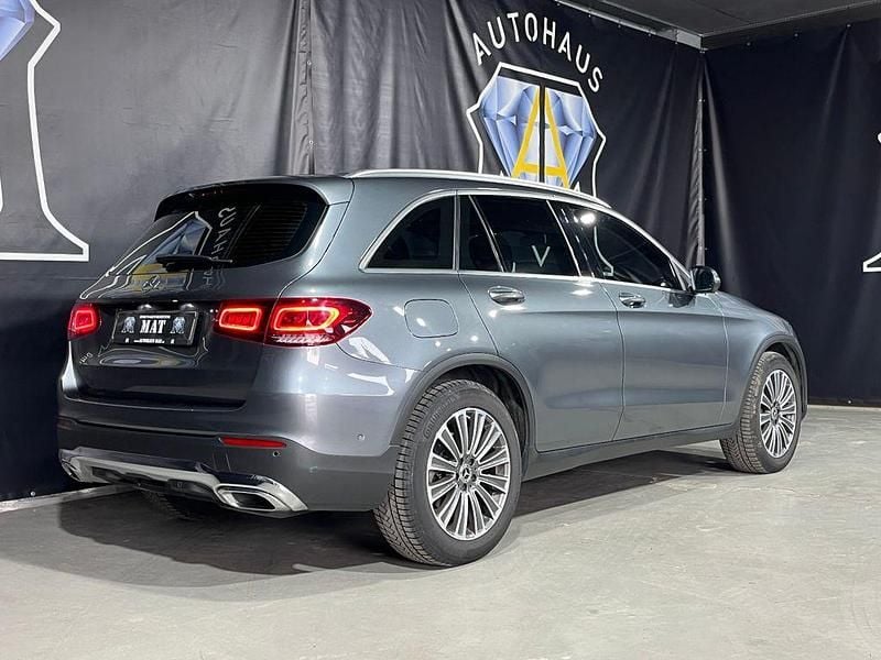 Gebraucht Mercedes GLC220 194 PS (142 kW) 2019 Grau SUV