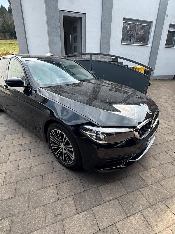 Gebraucht BMW 530e 252 PS (185 kW) 2019 Schwarz Limousine