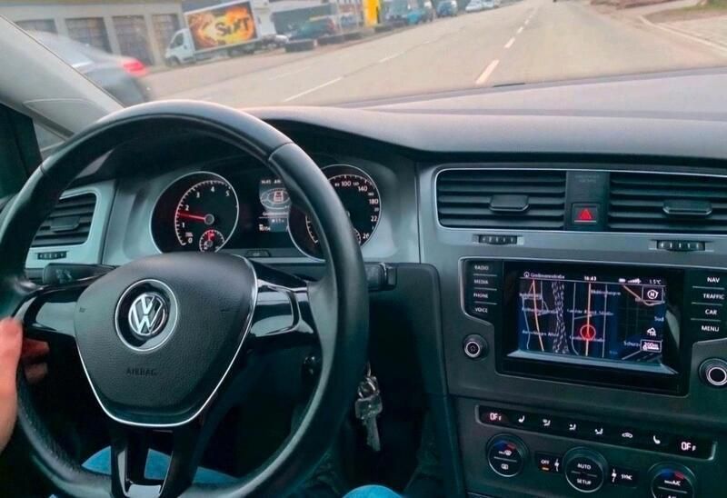 Schwarz Gebraucht 2013 VW Golf VII Limousine | 6.900 € (Guter Preis) - Bild 1/4