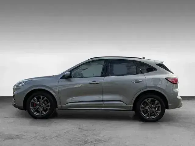 Gebraucht Ford Kuga ST-Line X 150 PS (110 kW) 2024 Silber SUV