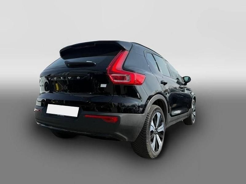 Gebraucht Volvo XC40 Core 169 kW (231 PS) 2023 Schwarz SUV