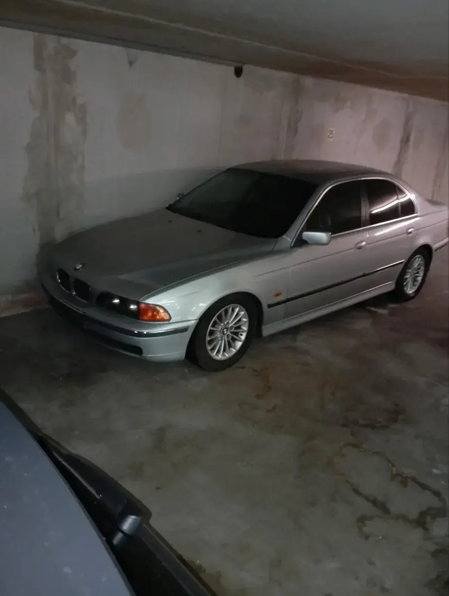 Gebraucht BMW 520 150 PS (110 kW) 1997 Silber Limousine