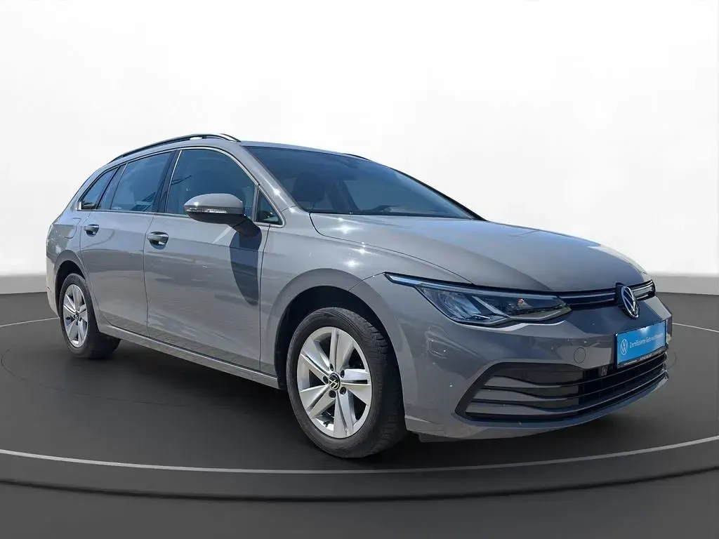 Gebraucht VW Golf VIII 110 PS (80 kW) 2021 Grau Kombi