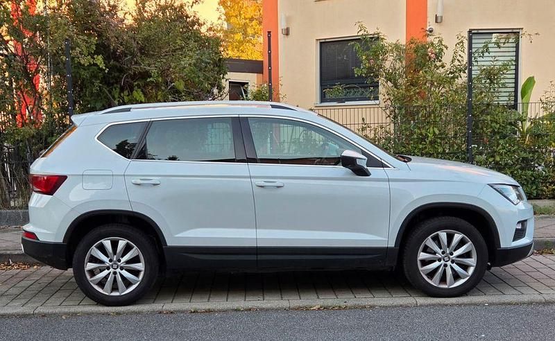Second-hand Seat Ateca Style 116 CP (85 kW) 2017 Alb SUV