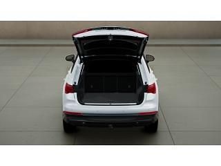 Gebraucht Audi Q3 Advanced 150 PS (110 kW) 2025 Gletscherweiß metallic SUV