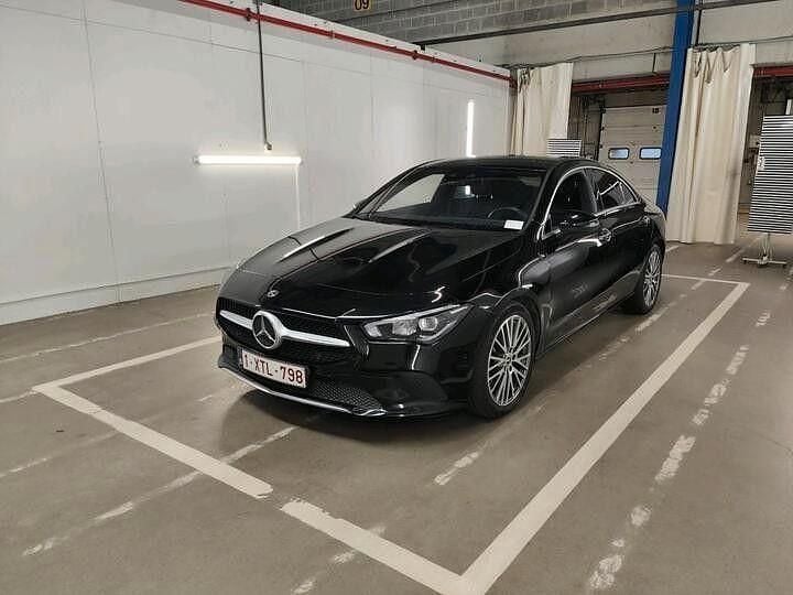 Schwarz Gebraucht 2020 Mercedes CLA180 Limousine | 21.063 € (Superpreis) - Bild 1/4
