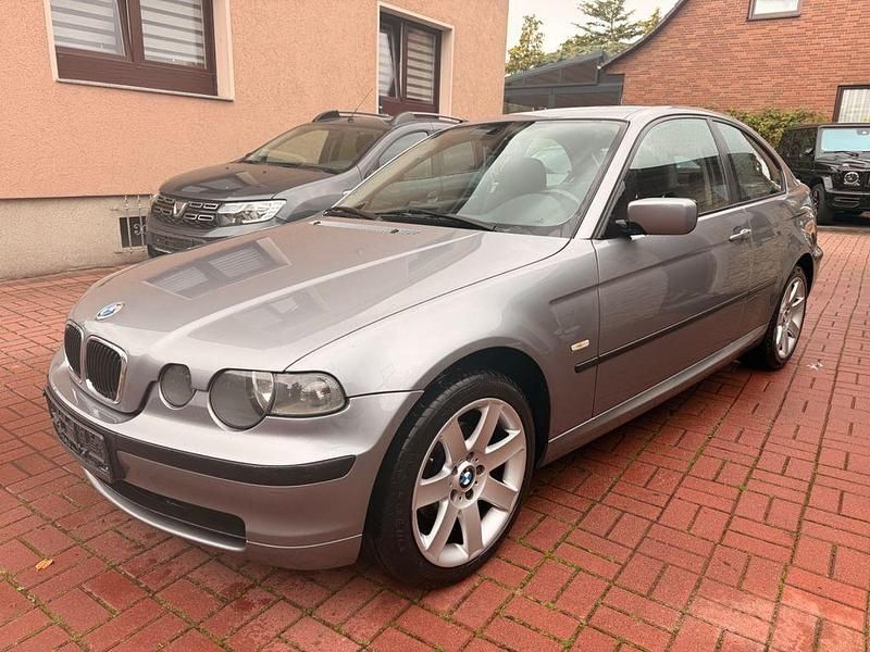 Silbergrau metallic Gebraucht 2003 BMW 316 Compact Advantage Kleinwagen | 999 € (Guter Preis) - Bild 1/4