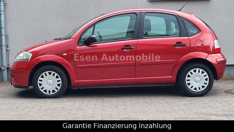 Gebraucht Citroën C3 Comfort 73 PS (53 kW) 2006 Rot Kleinwagen